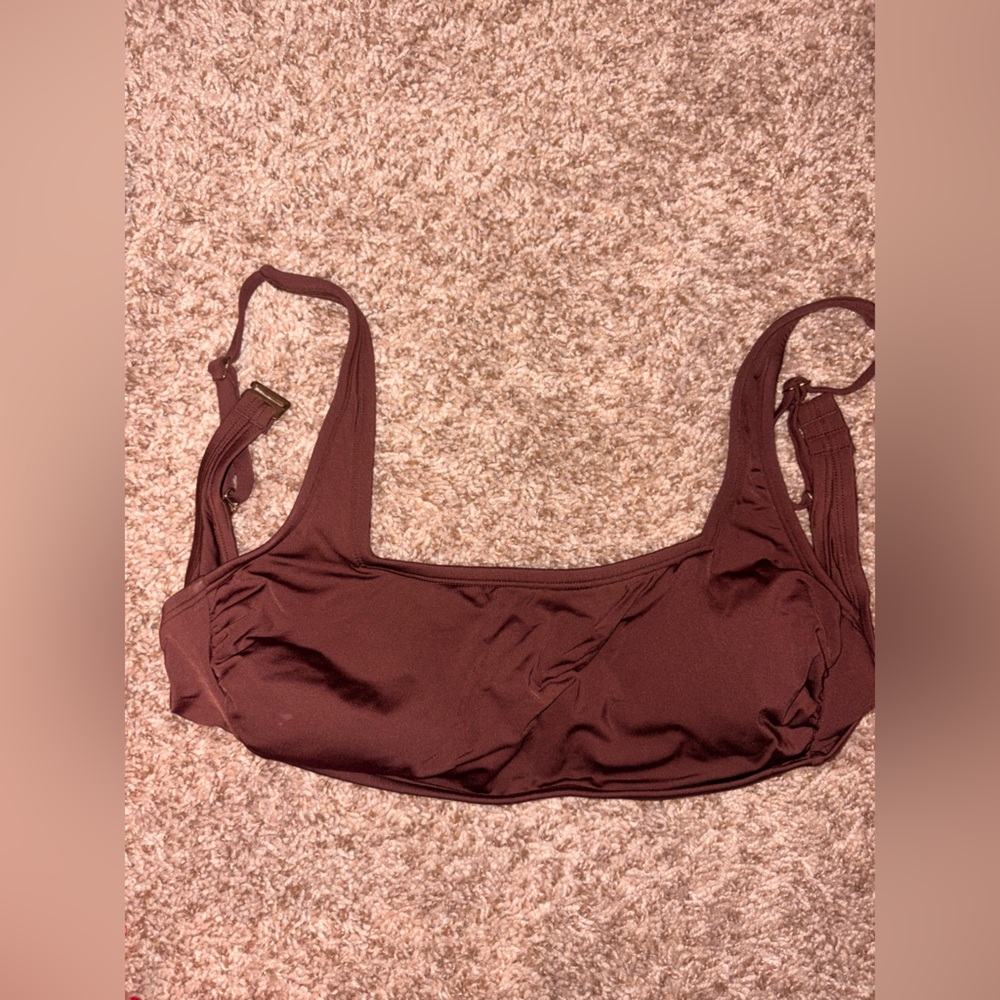 Kona Sol bathing suit top